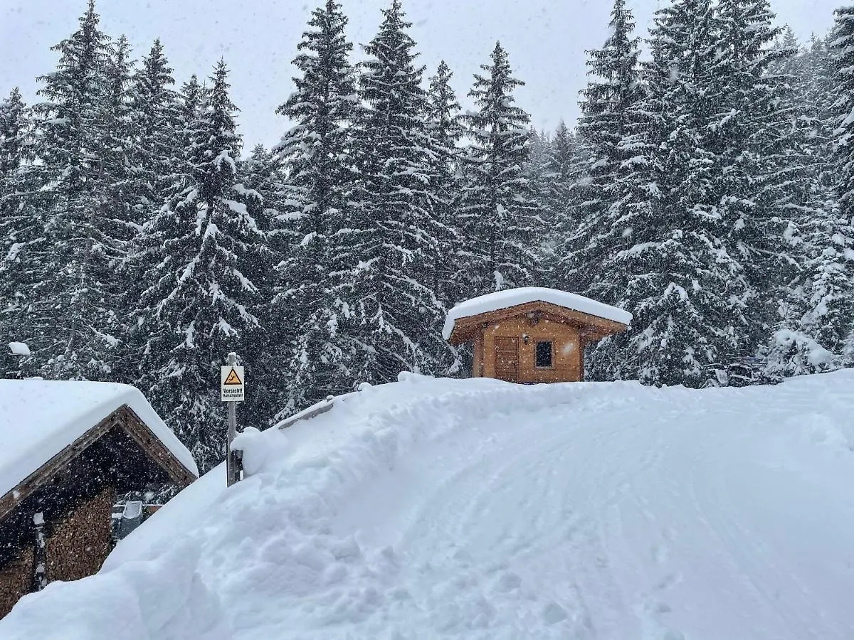 Alpstuga Wasserfallhuette Saalbach Österrike